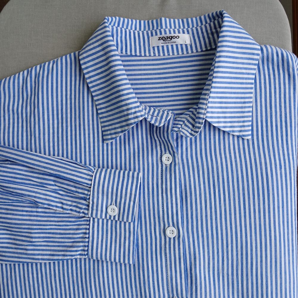 Zeagoo Blue Striped Button-up Shirt L unisex classic office long sleeve collar